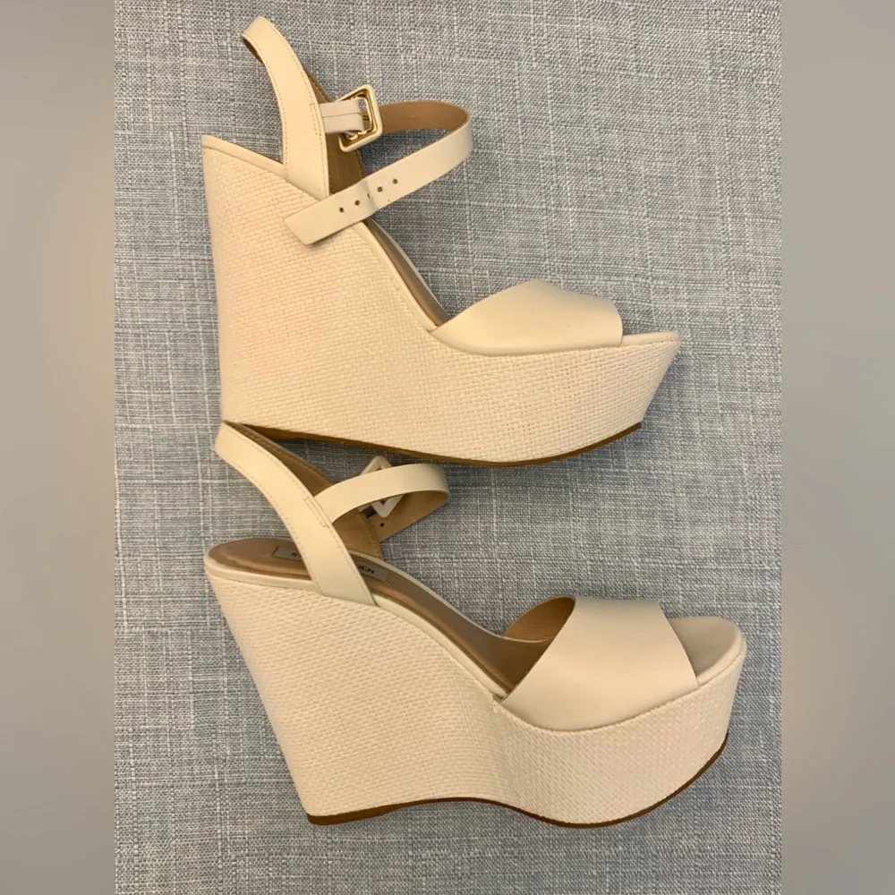 Steve Madden Citrus platform wedge strap sandals white preowned EUC - Picture 1 of 11